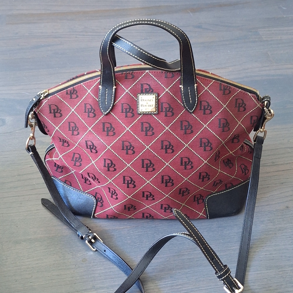 Dooney & Bourke Maxi Quilt Ruby Purse Handbag Shoulder Bag Red Black Satchel